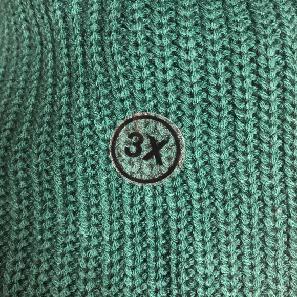 American Weekend || Cable Knit Sweater - Picture 4 of 4